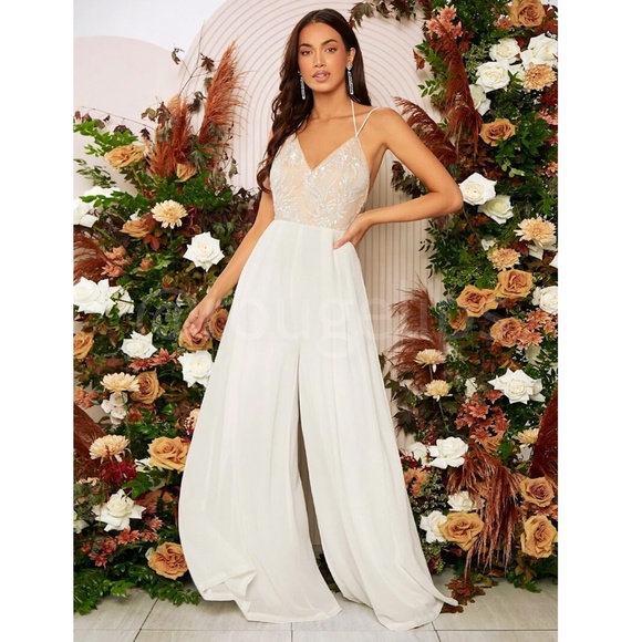 Sequin Detail Jumpsuit Cream + White Flare Wide Leg V-Neck Backless - Picture 4 of 9